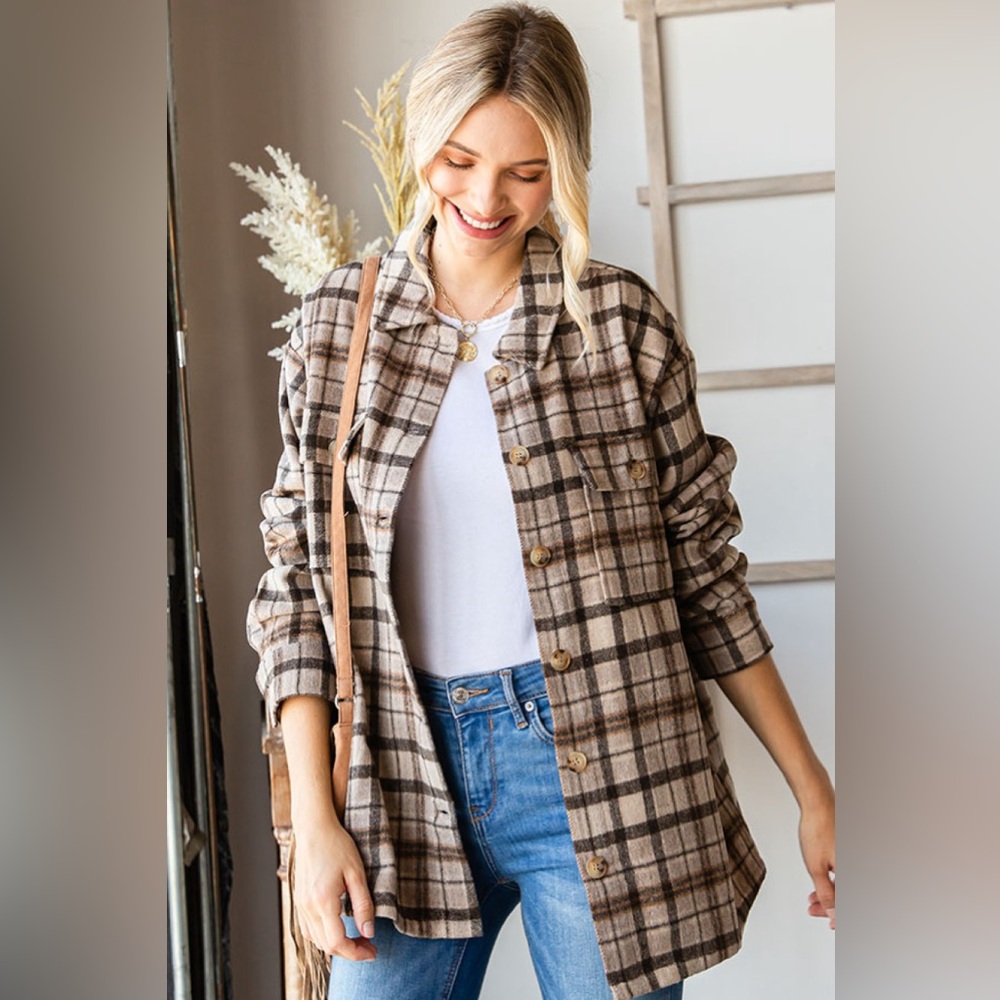 FIRST LOVE RELAXED FIT SHACKET size XS